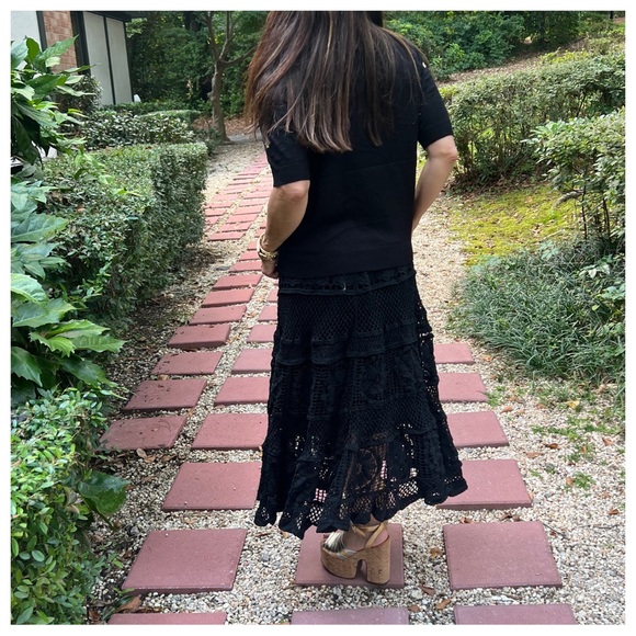 22 PARIS CHIC LIGHT KNIT STAR SWEATER - Picture 7 of 8